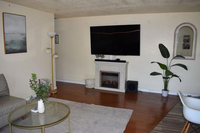 359 N 3rd Street, Grover Beach, CA 93433