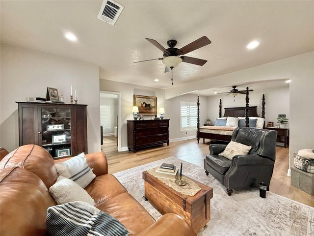 12220 Shepard Hill Road, Willis, TX 77318