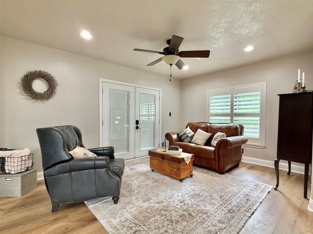 12220 Shepard Hill Road, Willis, TX 77318