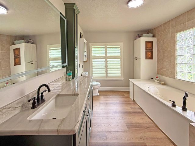 12220 Shepard Hill Road, Willis, TX 77318