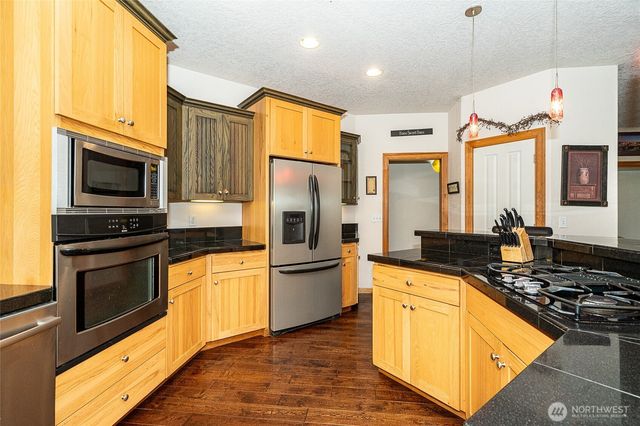 298 Toledo Salmon Creek Road, Toledo, WA 98591