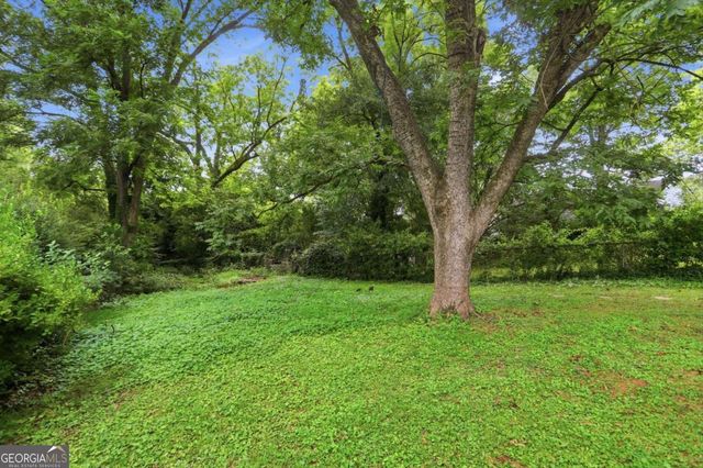 1996 Meadow Lane, Decatur, GA 30032