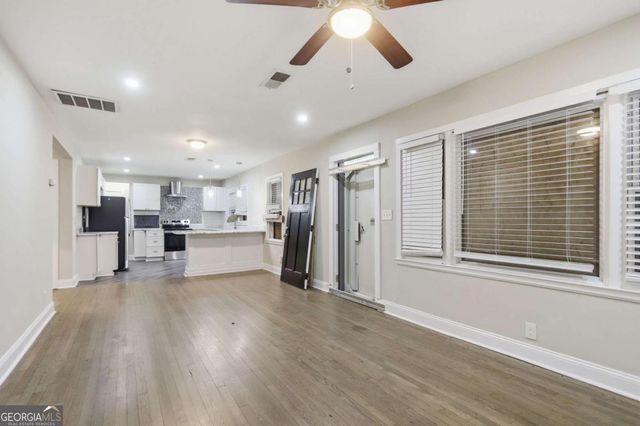 1996 Meadow Lane, Decatur, GA 30032