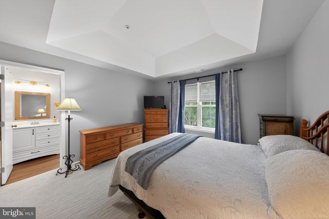 146 CRESTMONT DR, Mantua, NJ 08051