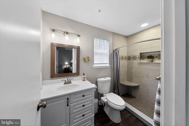 146 CRESTMONT DR, Mantua, NJ 08051