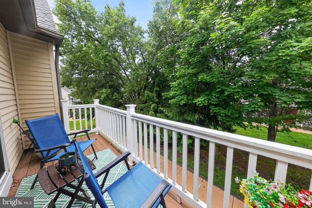146 CRESTMONT DR, Mantua, NJ 08051