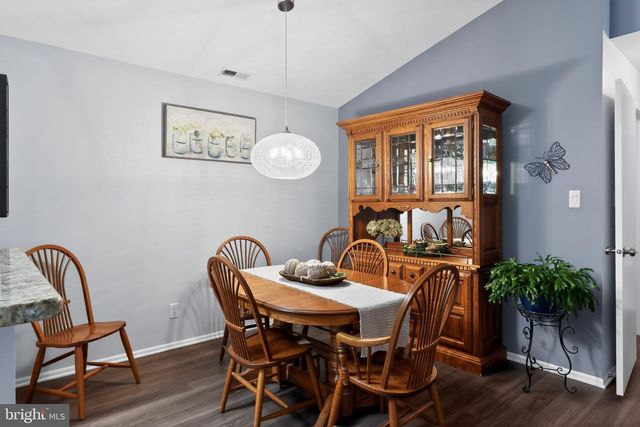 146 CRESTMONT DR, Mantua, NJ 08051