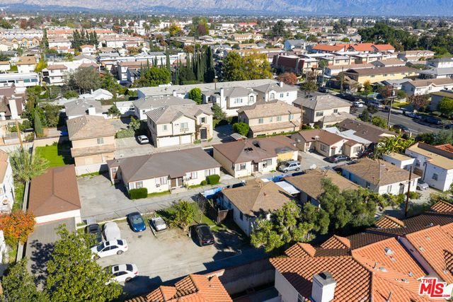 215 N Alhambra Avenue, Monterey Park, CA 91755