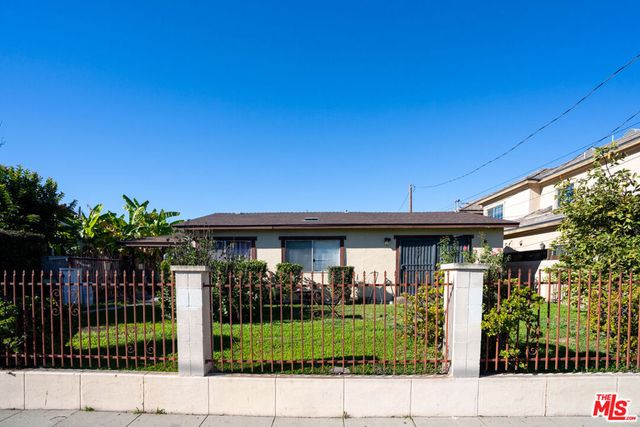 215 N Alhambra Avenue, Monterey Park, CA 91755
