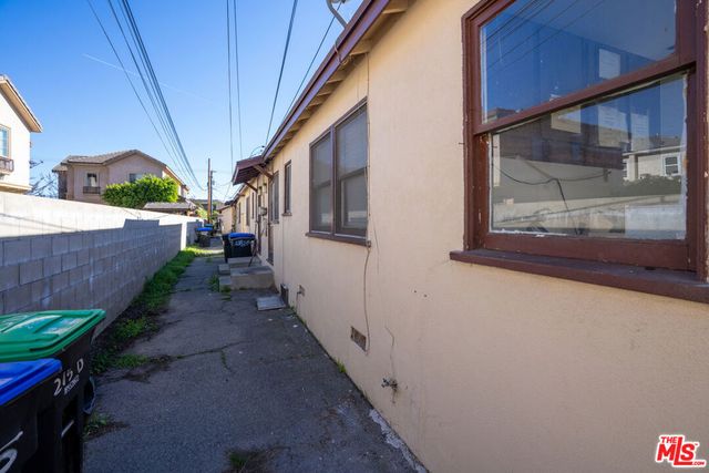 215 N Alhambra Avenue, Monterey Park, CA 91755