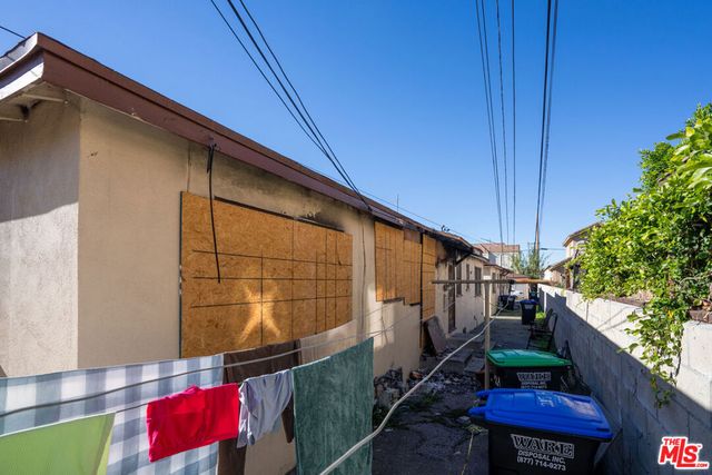 215 N Alhambra Avenue, Monterey Park, CA 91755