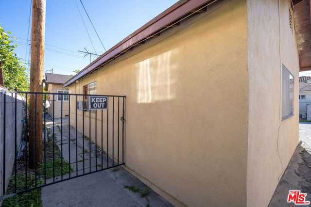 215 N Alhambra Avenue, Monterey Park, CA 91755