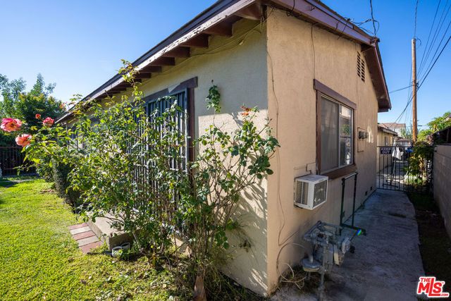 215 N Alhambra Avenue, Monterey Park, CA 91755
