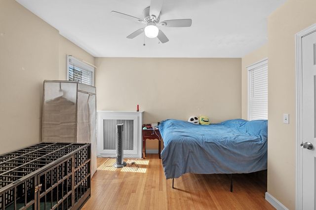 1 English St, Salem, MA 01970