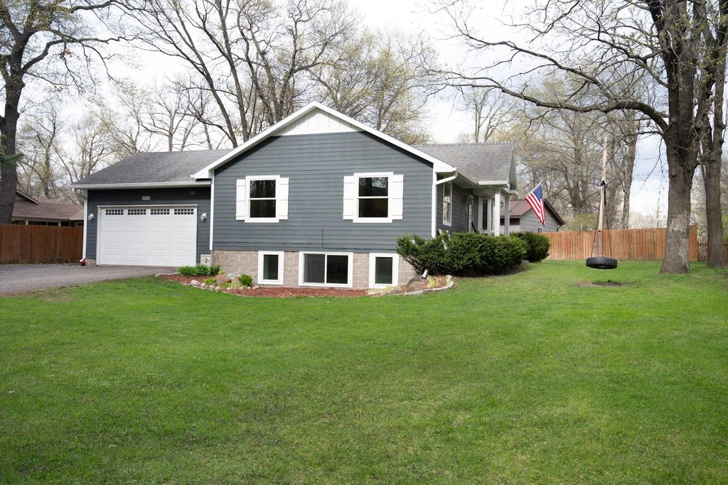 26339 Hillside Drive, Zimmerman, MN 55398