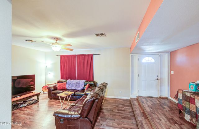 4738 N 40TH Drive, Phoenix, AZ 85019