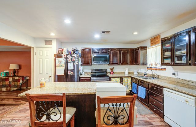 4738 N 40TH Drive, Phoenix, AZ 85019