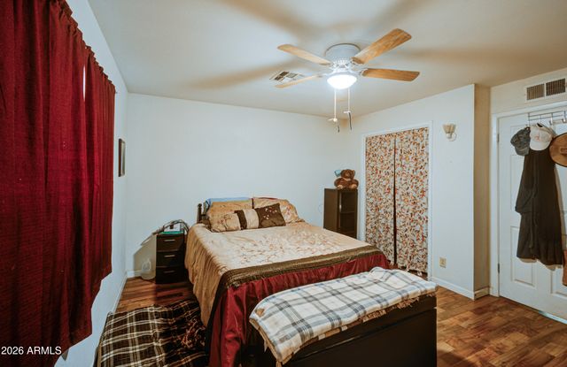 4738 N 40TH Drive, Phoenix, AZ 85019