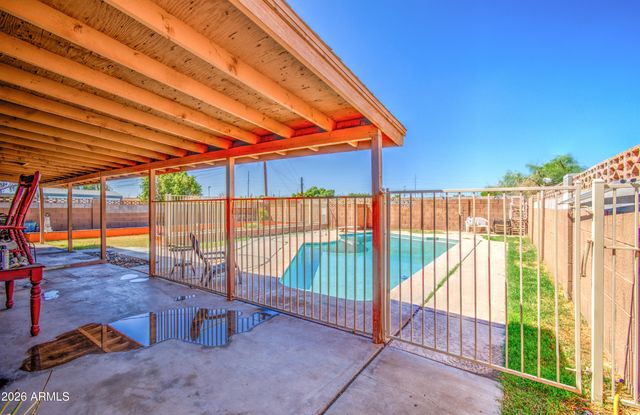 4738 N 40TH Drive, Phoenix, AZ 85019