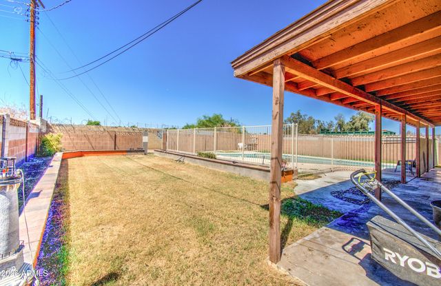 4738 N 40TH Drive, Phoenix, AZ 85019