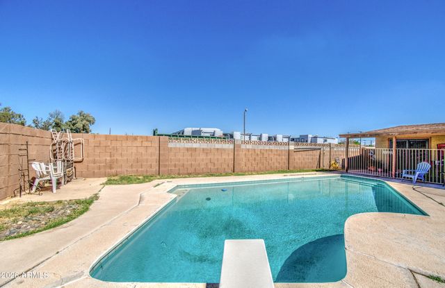 4738 N 40TH Drive, Phoenix, AZ 85019