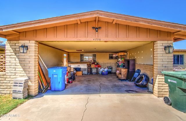 4738 N 40TH Drive, Phoenix, AZ 85019