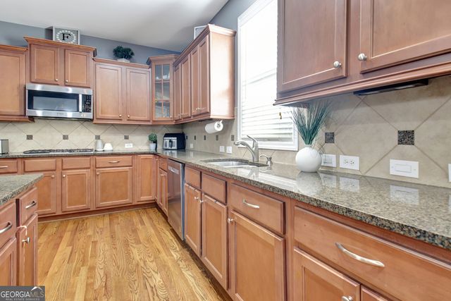 606 Declaration Drive, Peachtree City, GA 30269