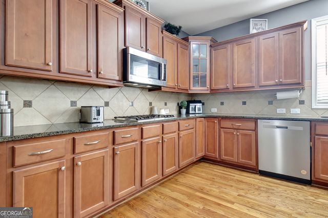 606 Declaration Drive, Peachtree City, GA 30269