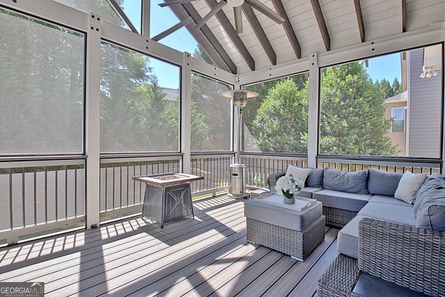 606 Declaration Drive, Peachtree City, GA 30269