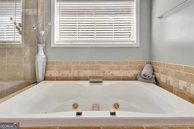 606 Declaration Drive, Peachtree City, GA 30269