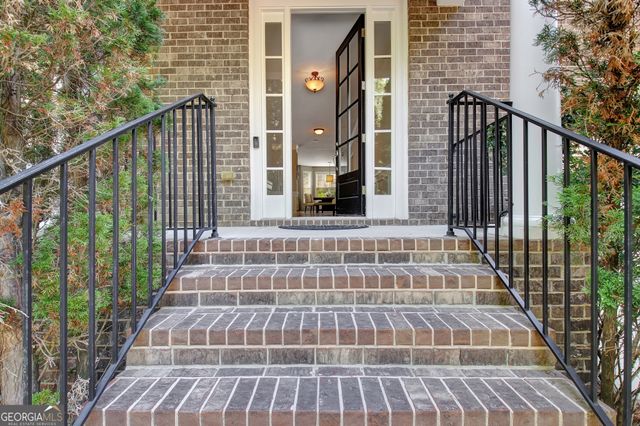 606 Declaration Drive, Peachtree City, GA 30269
