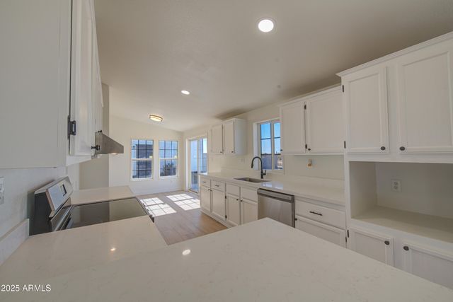 10962 N LOCUST Street, Florence, AZ 85132