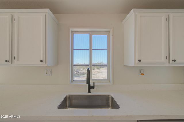 10962 N LOCUST Street, Florence, AZ 85132