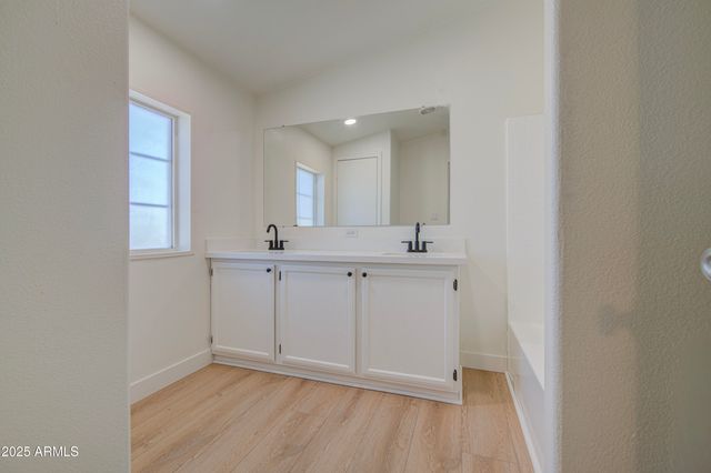 10962 N LOCUST Street, Florence, AZ 85132