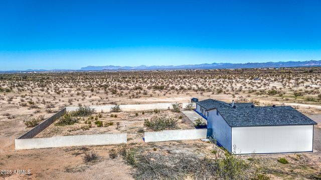 10962 N LOCUST Street, Florence, AZ 85132