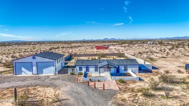 10962 N LOCUST Street, Florence, AZ 85132