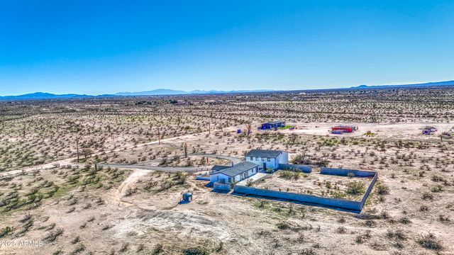10962 N LOCUST Street, Florence, AZ 85132