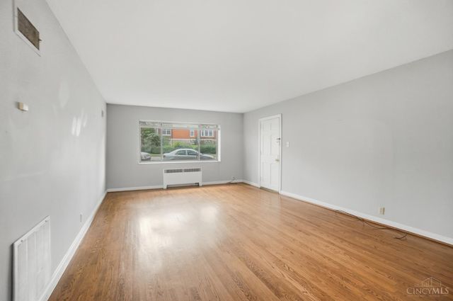 2210 Victory Parkway, Cincinnati, OH 45206