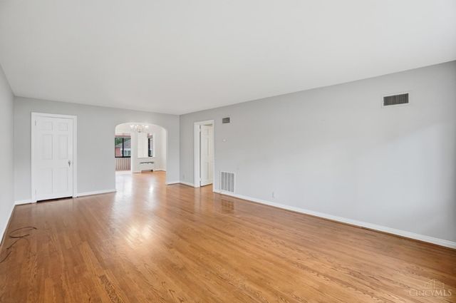 2210 Victory Parkway, Cincinnati, OH 45206