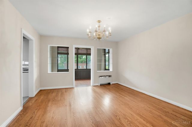 2210 Victory Parkway, Cincinnati, OH 45206