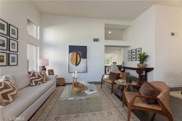 5517 China Point, Long Beach, CA 90803