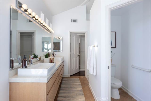 5517 China Point, Long Beach, CA 90803