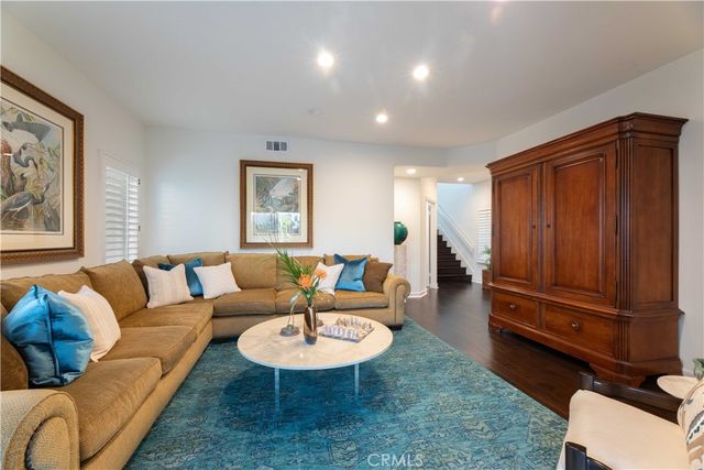 5517 China Point, Long Beach, CA 90803