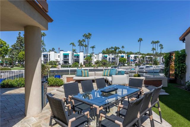 5517 China Point, Long Beach, CA 90803