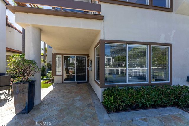 5517 China Point, Long Beach, CA 90803