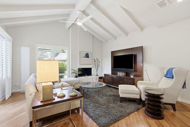 317 E Ranch Rd, Sacramento, CA 95825