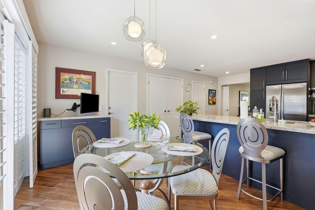 317 E Ranch Rd, Sacramento, CA 95825