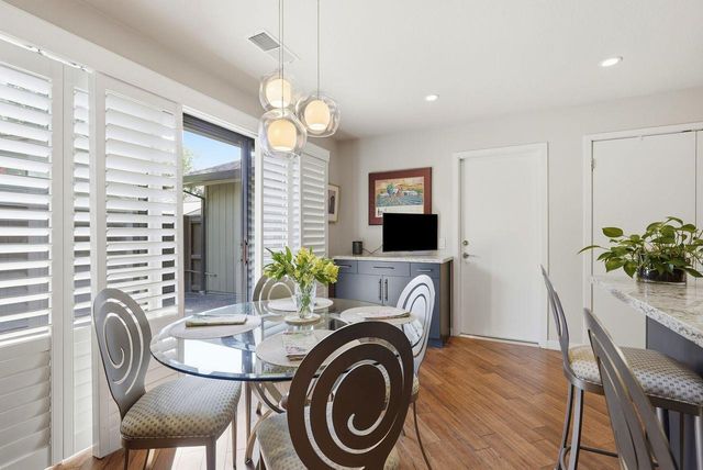 317 E Ranch Rd, Sacramento, CA 95825