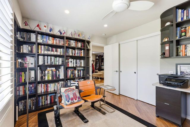 317 E Ranch Rd, Sacramento, CA 95825