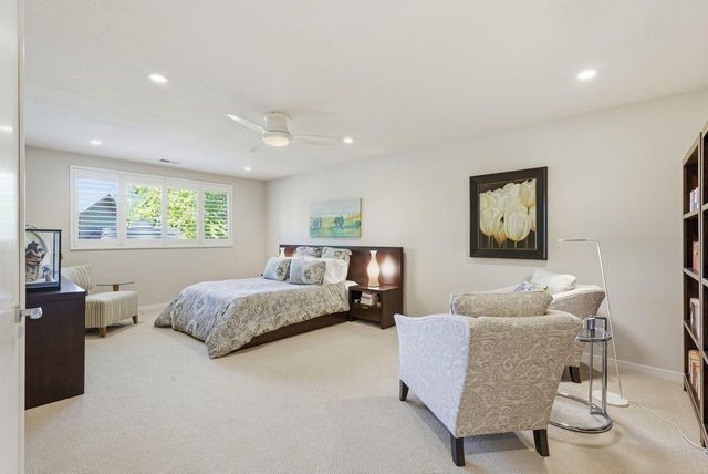 317 E Ranch Rd, Sacramento, CA 95825